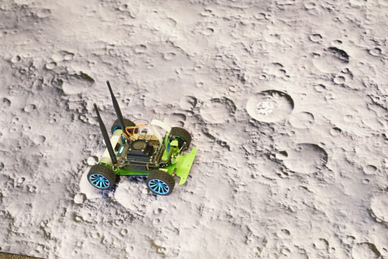 Moonrover-1